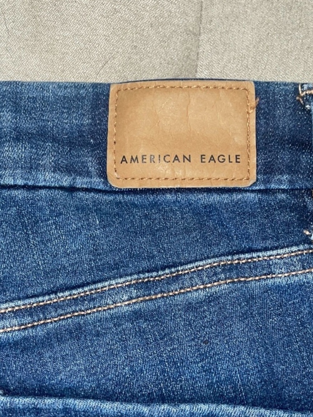 American Eagle Outfitters High-Rise Indigo Blue Women’s Jeans - Picture 15 of 16